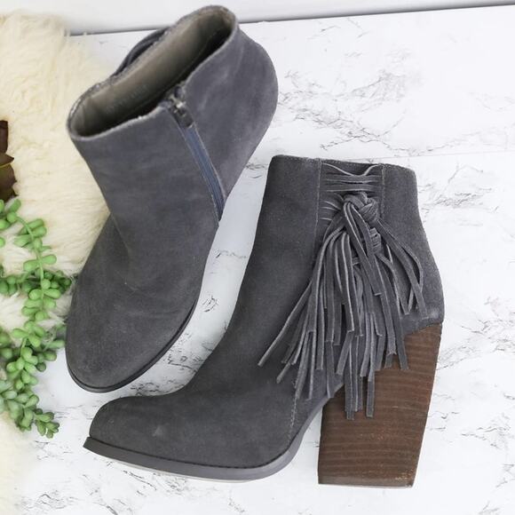 Very Volatile Los Angeles Gray Suede Leather Fringe Ankle Boots Size 8.5 Womens - Picture 2 of 8
